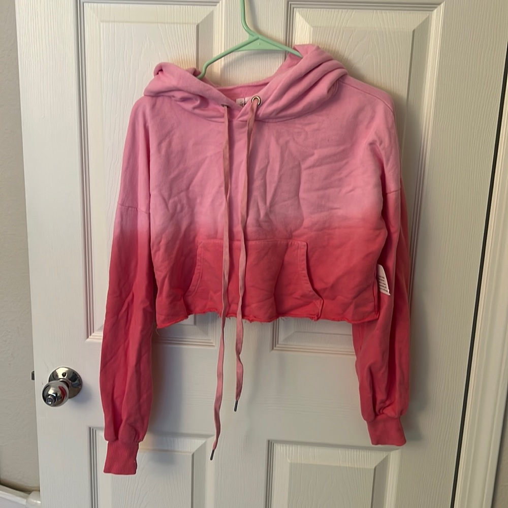 Brand NEW! Lover + friends pink cropped hoodie
